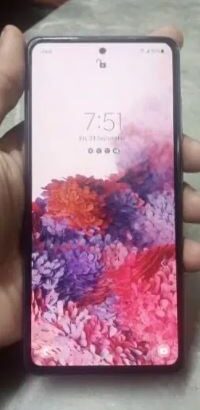 Samsung galaxy a52 for sale in lahore