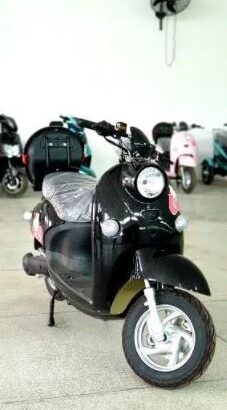 New stylish Electric scooty for sale in lahore