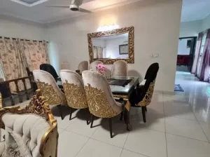 Royal Dining table for Elite class in Lahore