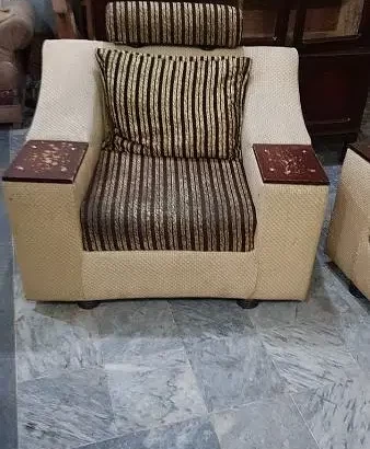 used sofa for sale in Mirpur