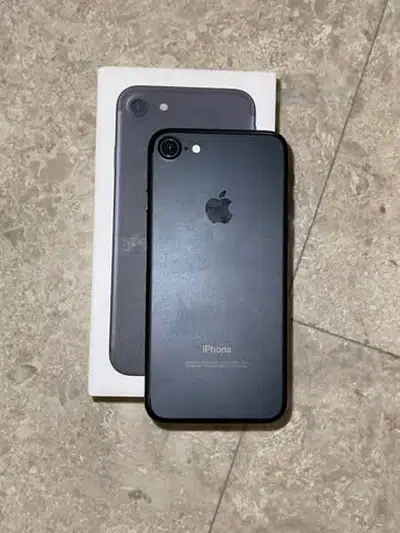 iphone 7 32gb with box sale in Narowal