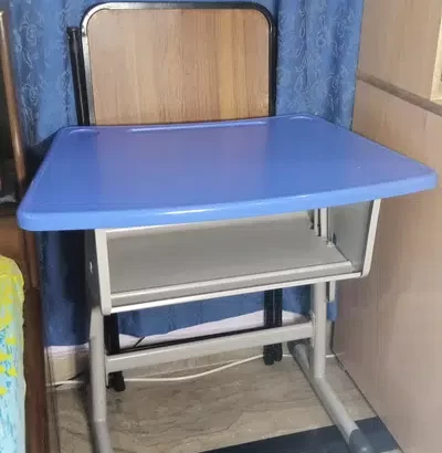 Imported used kid study table with chair lahore