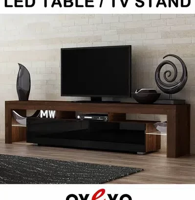 led table for sale in Lahore