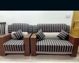 7 saeter sofa set for sale in Islamabad