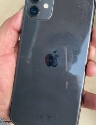 Iphone 11 PTA Approved 64GB for slae in lahore
