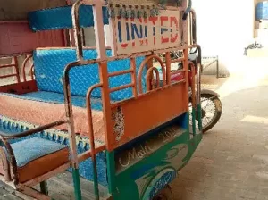 Rickshaw for sell in Gojra