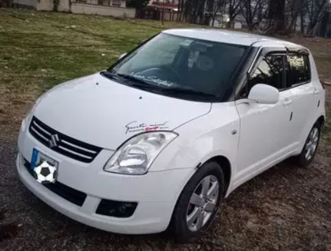swift DLX CAR FOR SALE IN ISLAMABAD