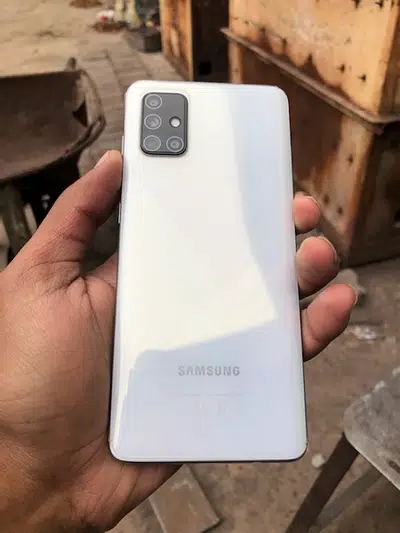 samsung A71 for sale in Sialkot
