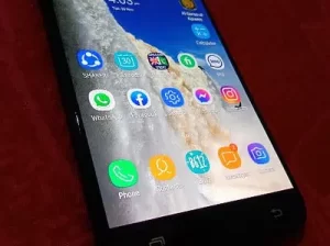 Samsung j7 pro for sale in Sialkot