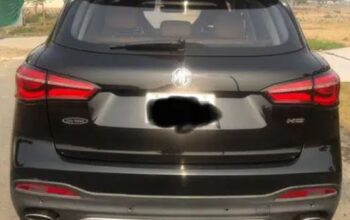MG 5 HS 100% Original for sale in lahore