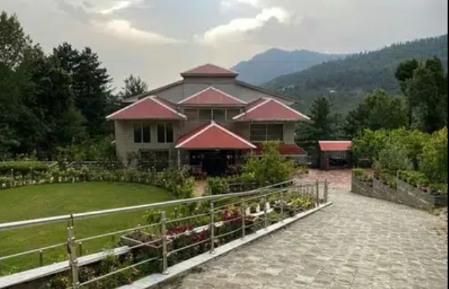Luxury Farm House For Sale At Installments Peshawa
