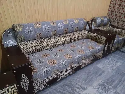 Sofa set 6 seater’s sell in Gujranwala