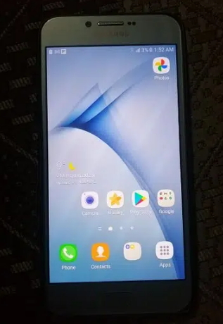 samsung galaxy A8 3/32 for sale in peshaawar