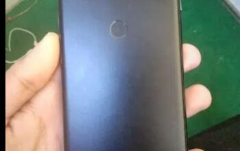 Y7 prime. 2018. . . . . . . 3. GB. . 32 GB for sal
