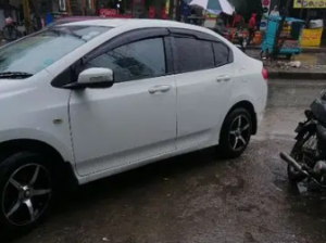 honda city its argntly sale White coler for sale