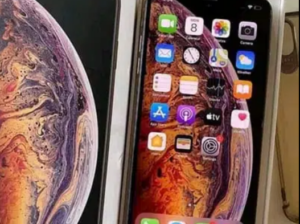 IPhone xs max 256 Gb 0349 4064693 call whatspp