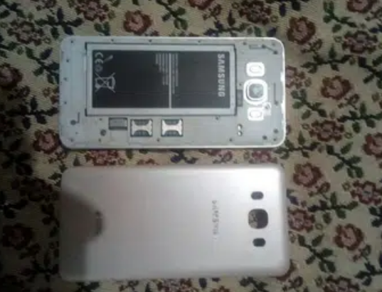 Samsung j710 for sale in wah