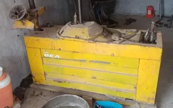 Tyre machine for sale in Daska