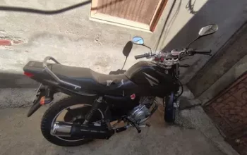 Yamaha YBR G 17 model black color sell in Daska