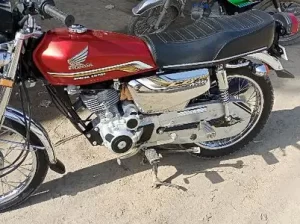Honda cg125 self strat sell in Daska