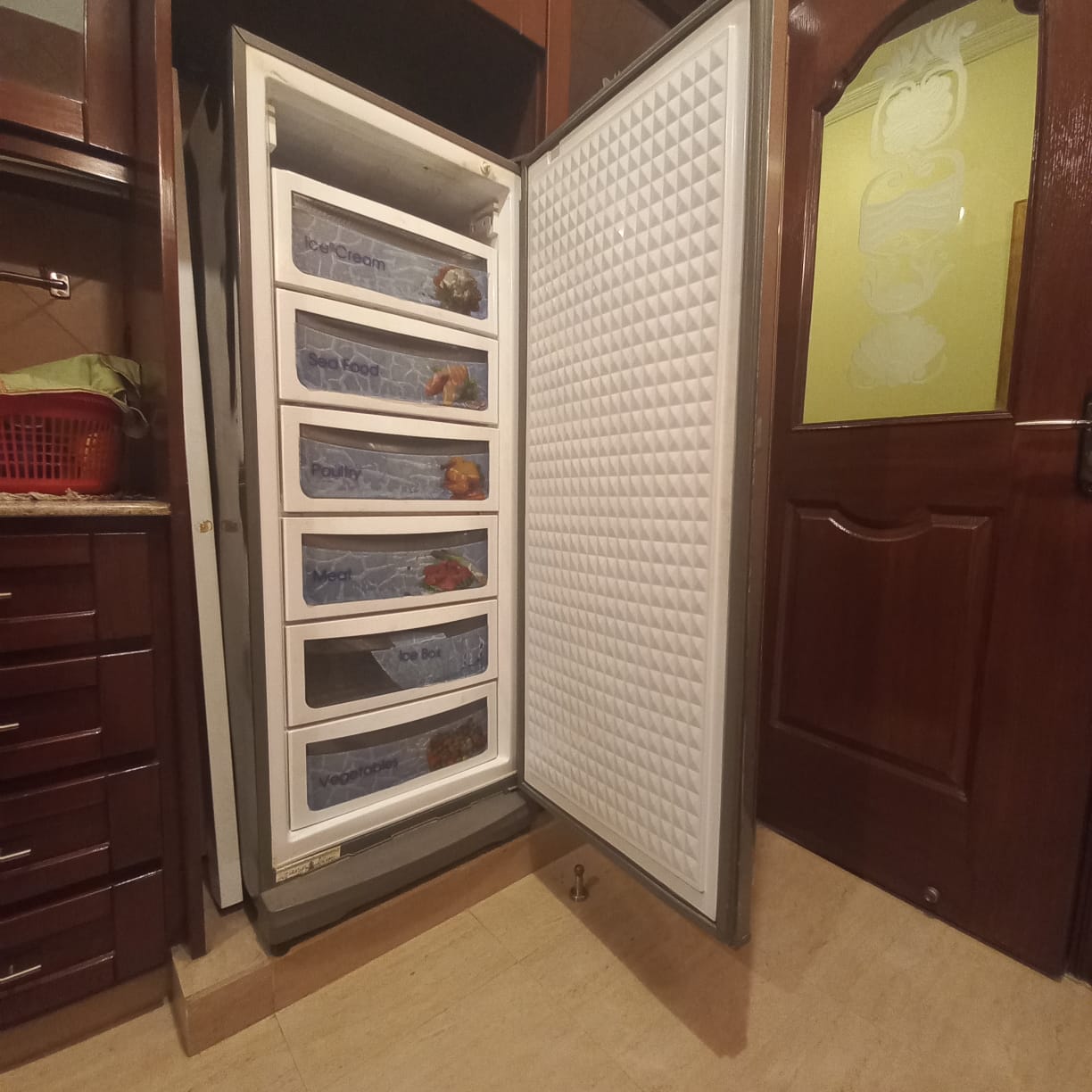 Dawlance Vertical Freezer for sale