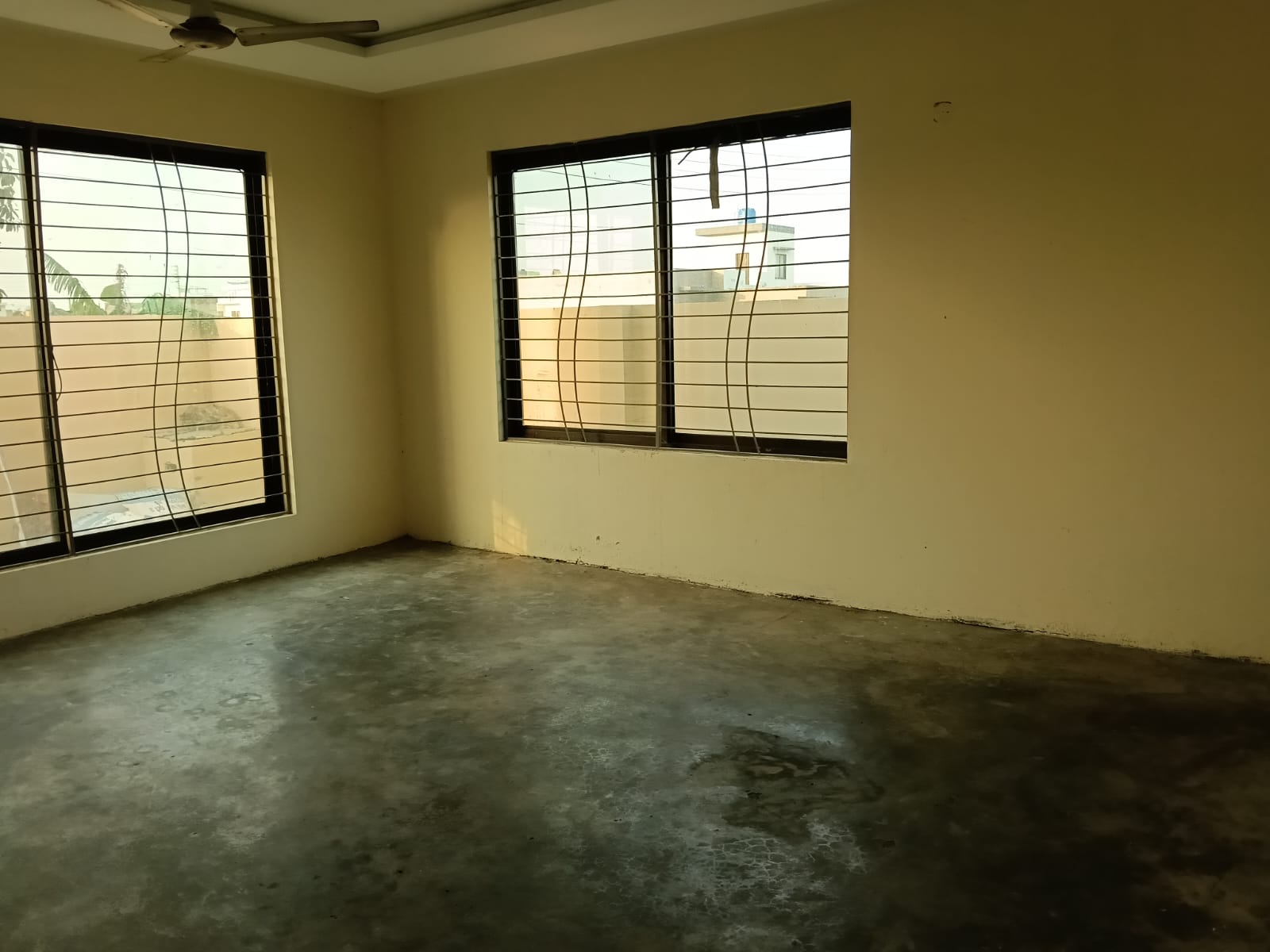 Chinar Bagh Housing Society raiwind Road Lahore 1 kanal house most cheap price
